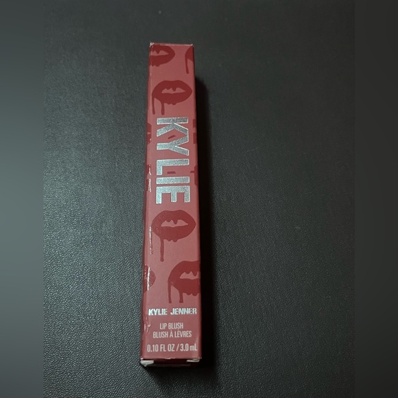 Lot of 4 Kylie Cosmetics products - all brand new in box - Picture 4 of 8